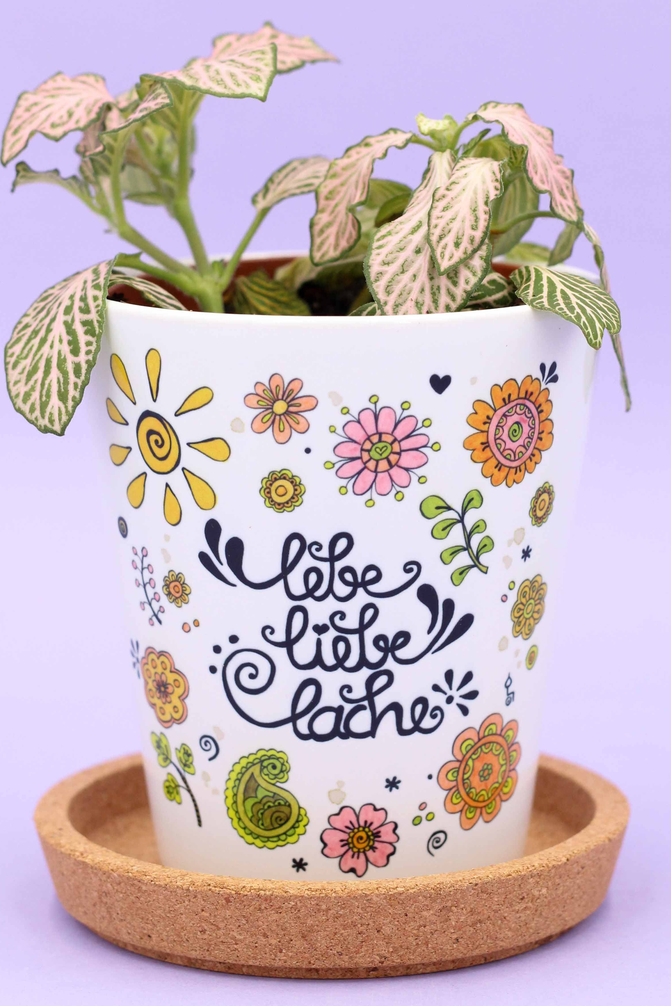 Blumentopf "Lebe, liebe, lache"