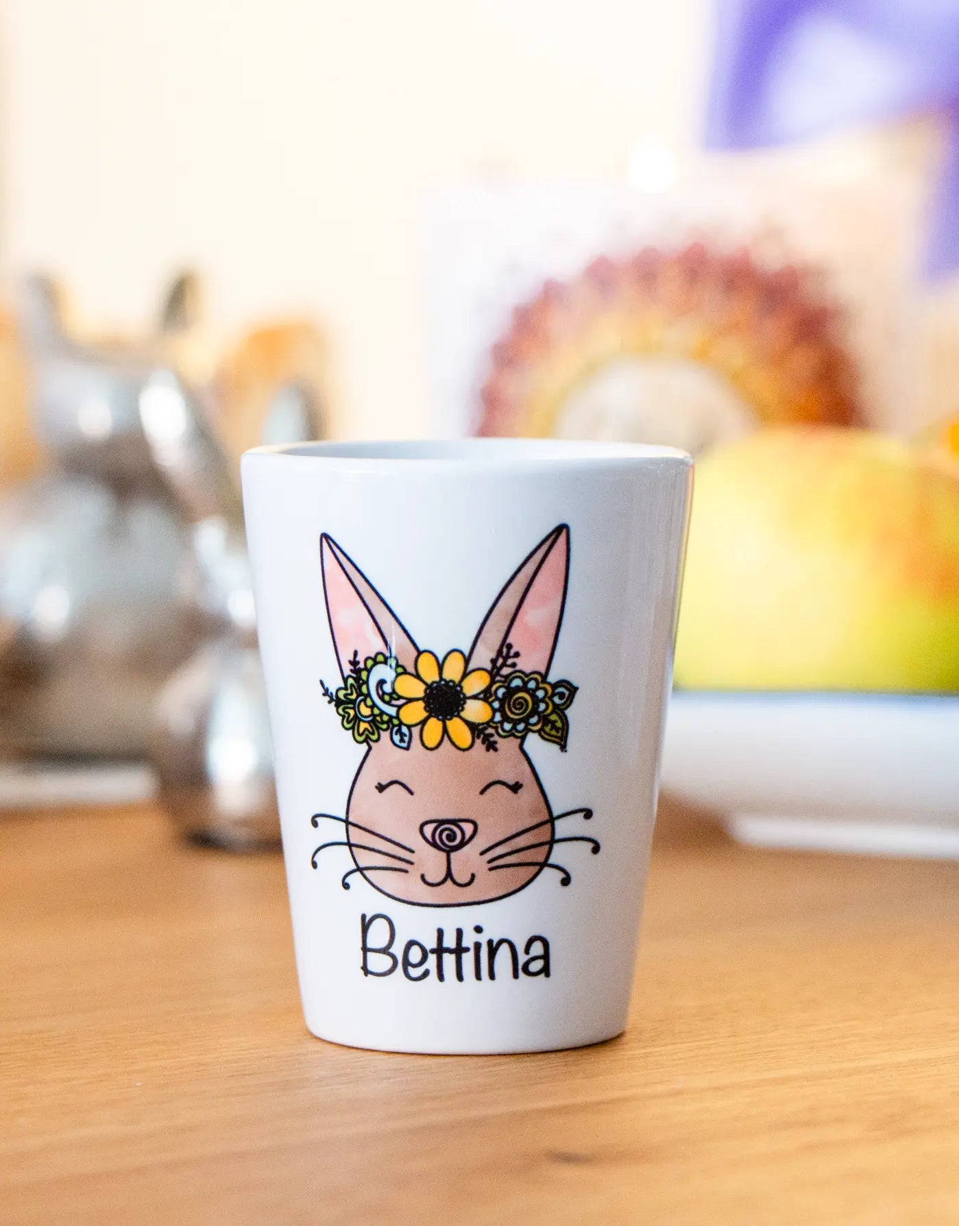 Eierbecher "Blumenhase" mit Wunschname