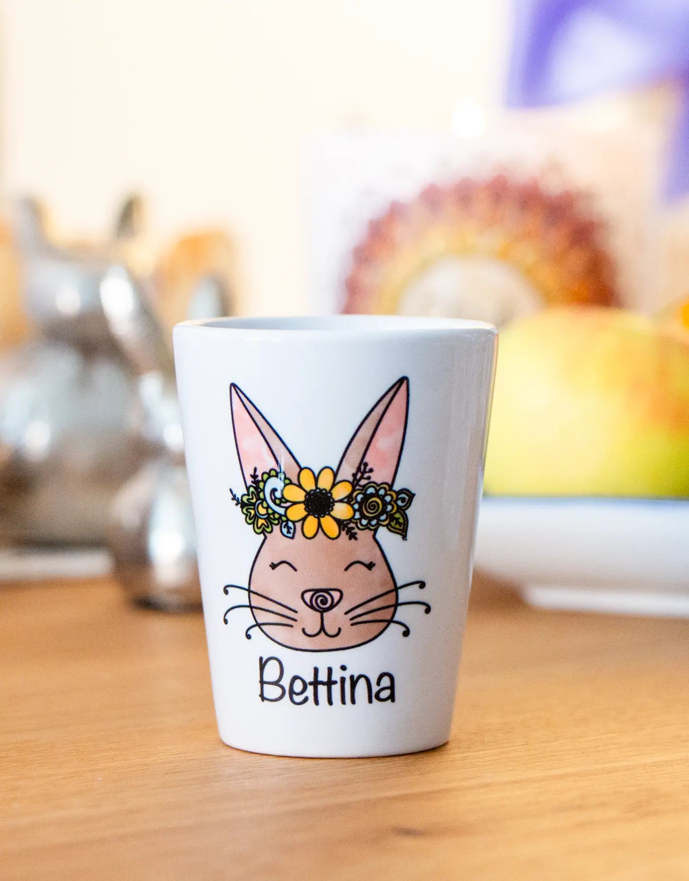 Eierbecher "Blumenhase" mit Wunschname