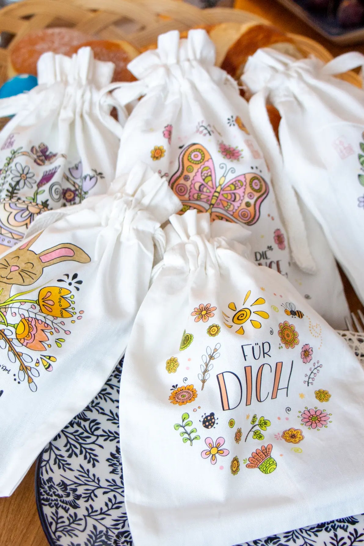 Geschenkbeutel-Set „Osterfreude“ – 5 liebevoll gestaltete Stoffbeutel im Set