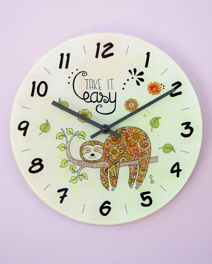 Glaswanduhr "Faultier"