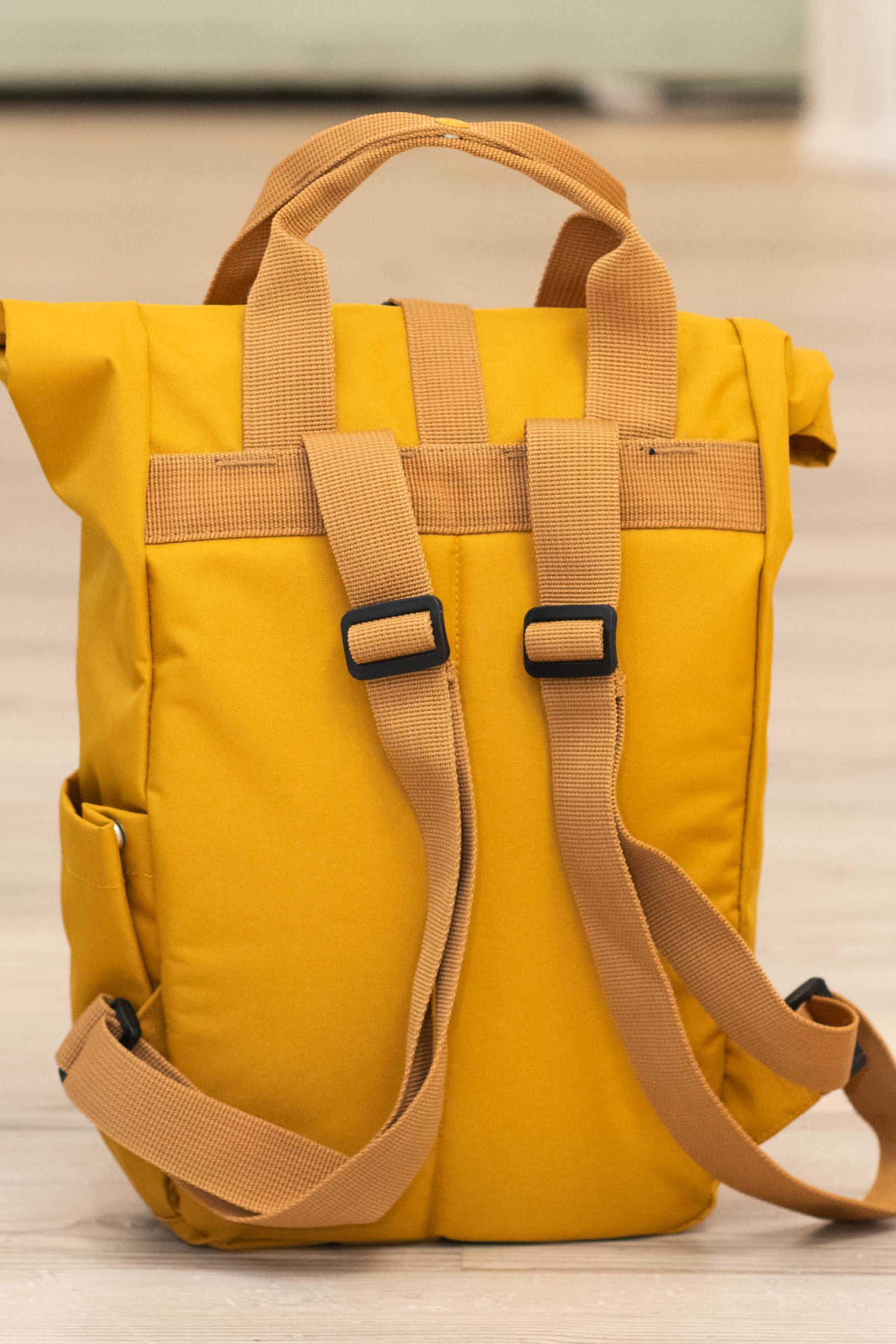 Rucksack klein Mustard „Enjoy the little things”