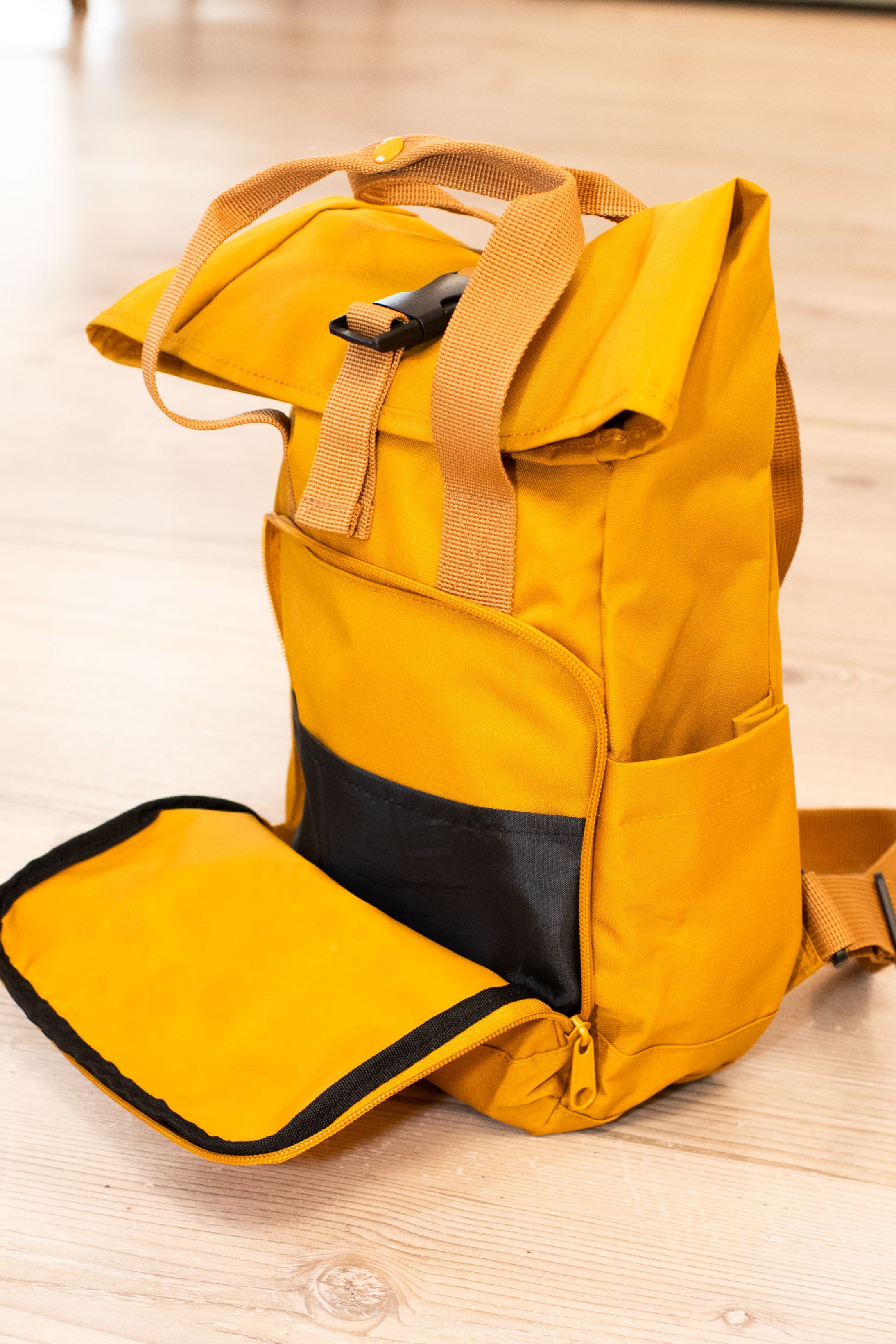 Rucksack klein Mustard „Enjoy the little things”