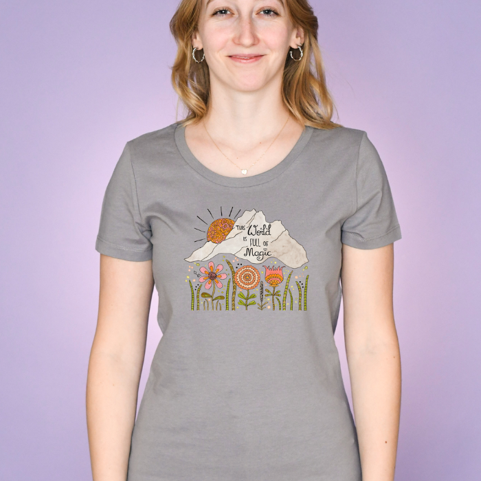 Damen T-Shirt "Bergliebe"-RollinArt