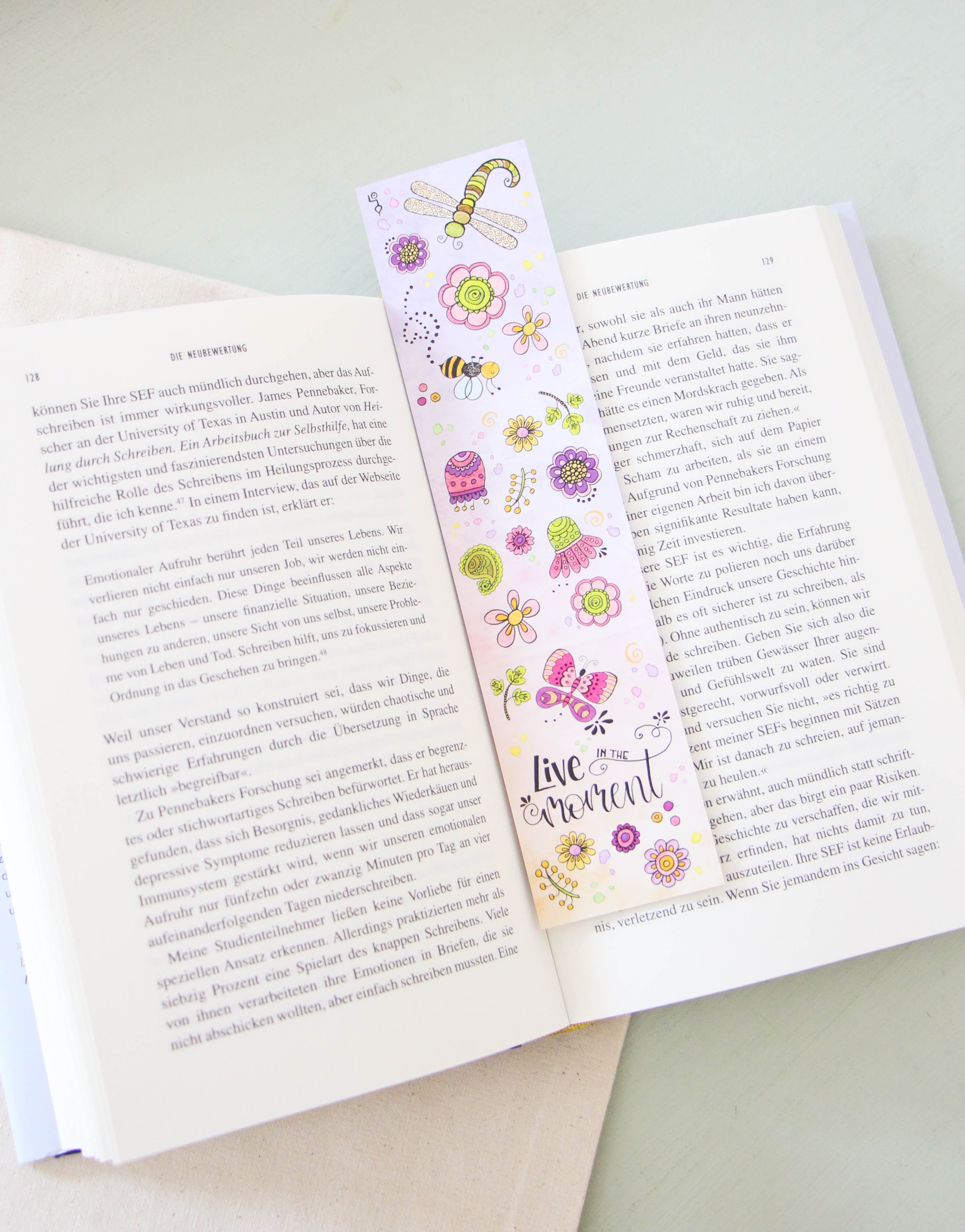 Lesezeichen "Live in the Moment"-RollinArt