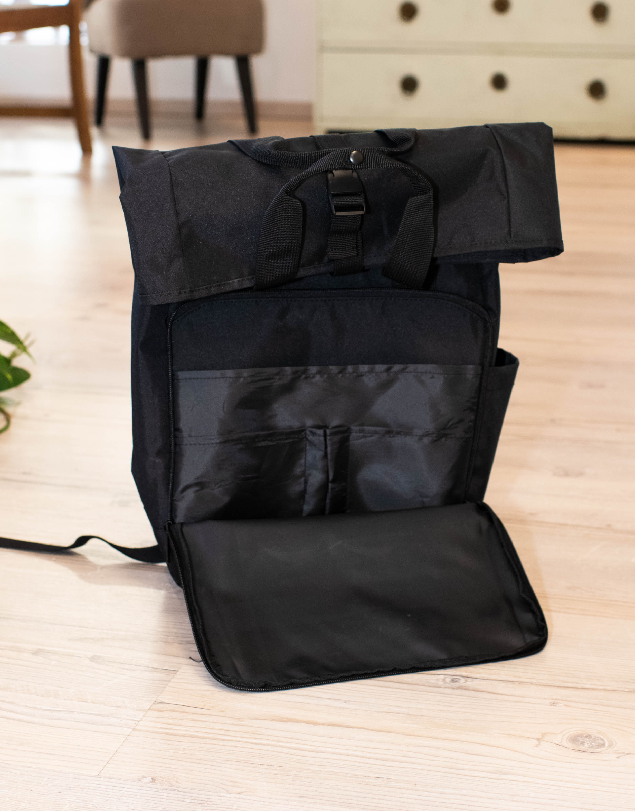 Rucksack groß Black „Bee happy”-RollinArt