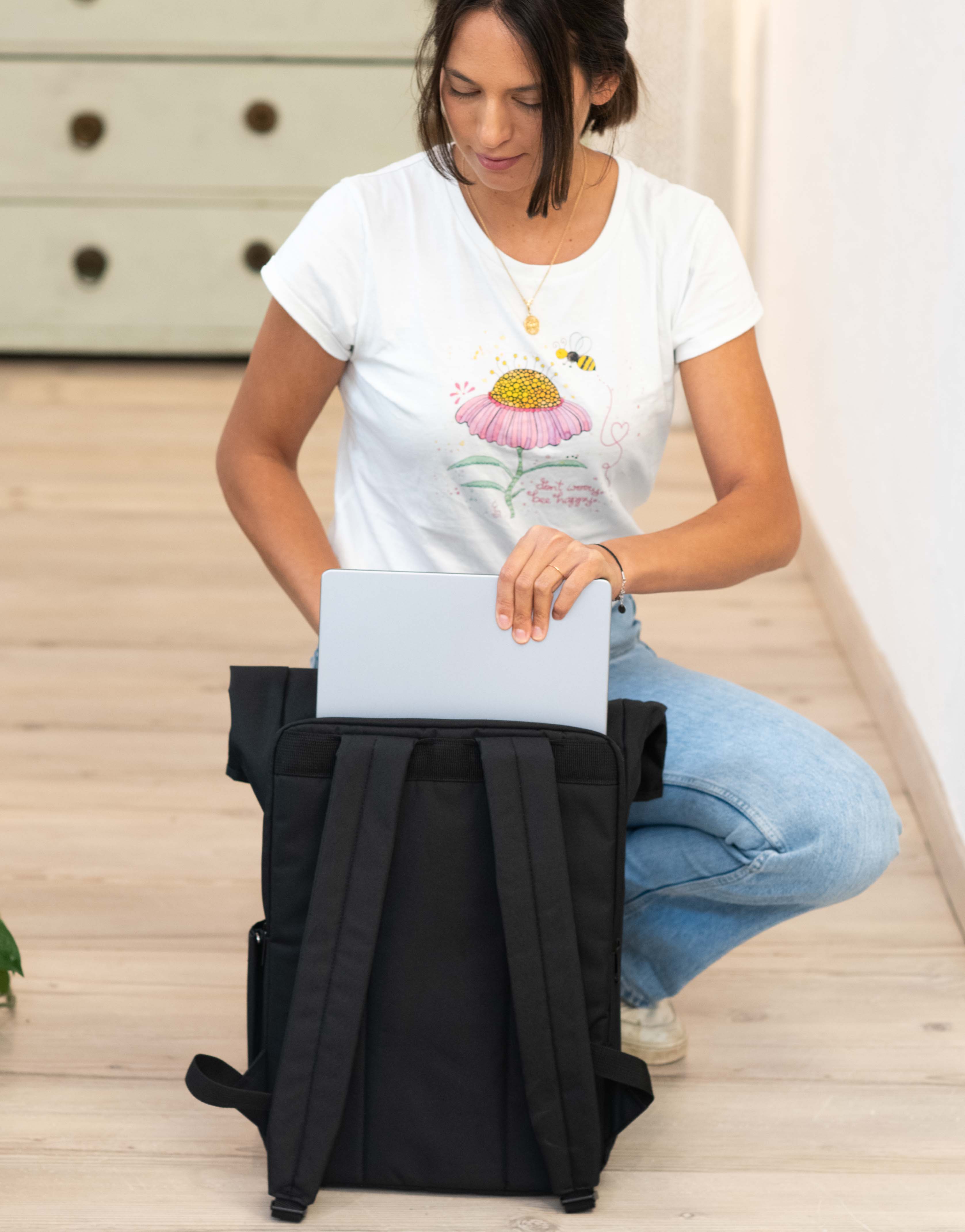 Rucksack groß Black „Enjoy the little things”-RollinArt