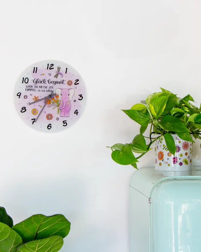 Glaswanduhr „Zeit für Glück“