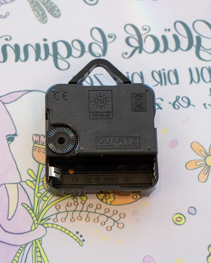 Glaswanduhr „Zeit für Glück“