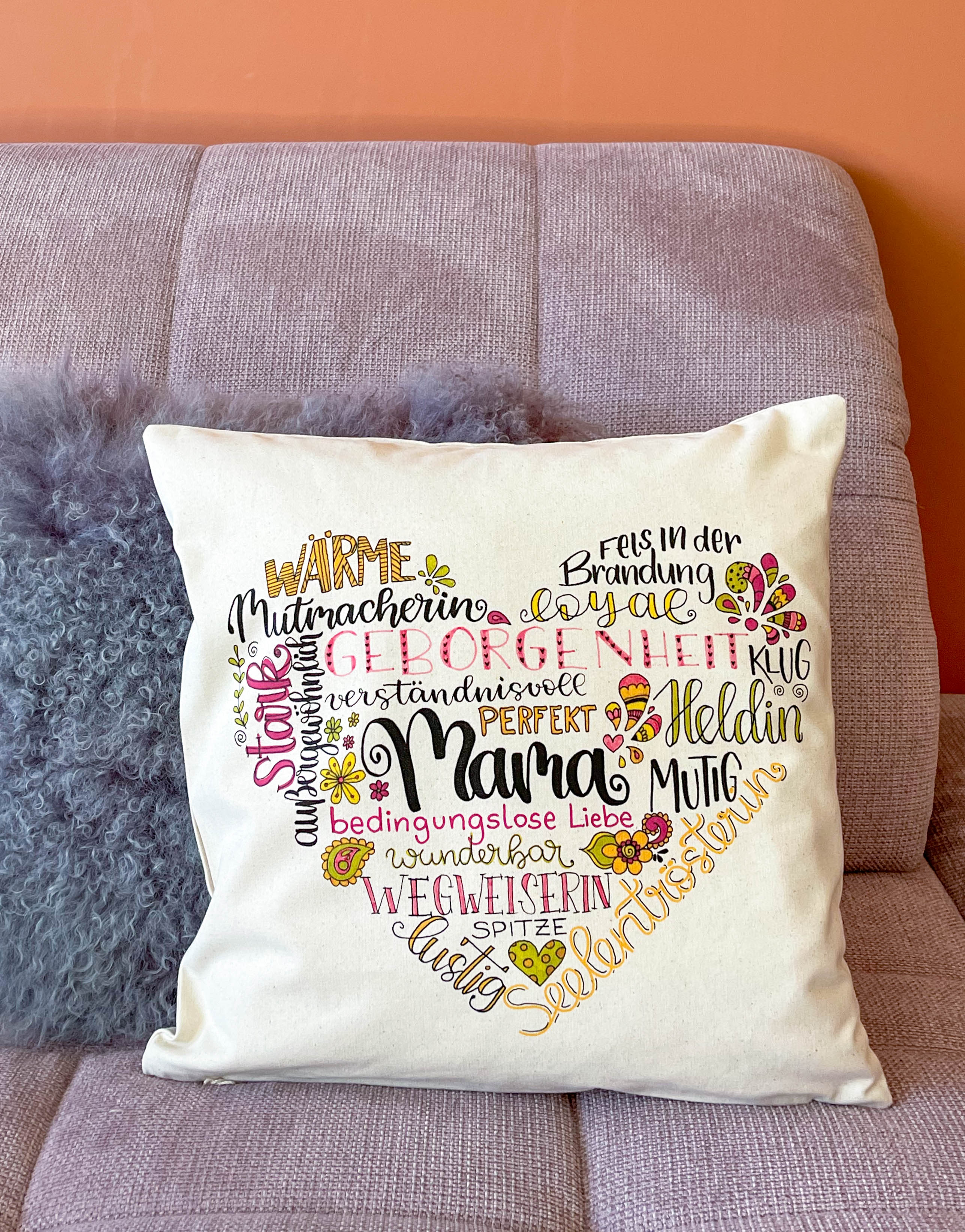 Kissenhülle "Mama"-RollinArt