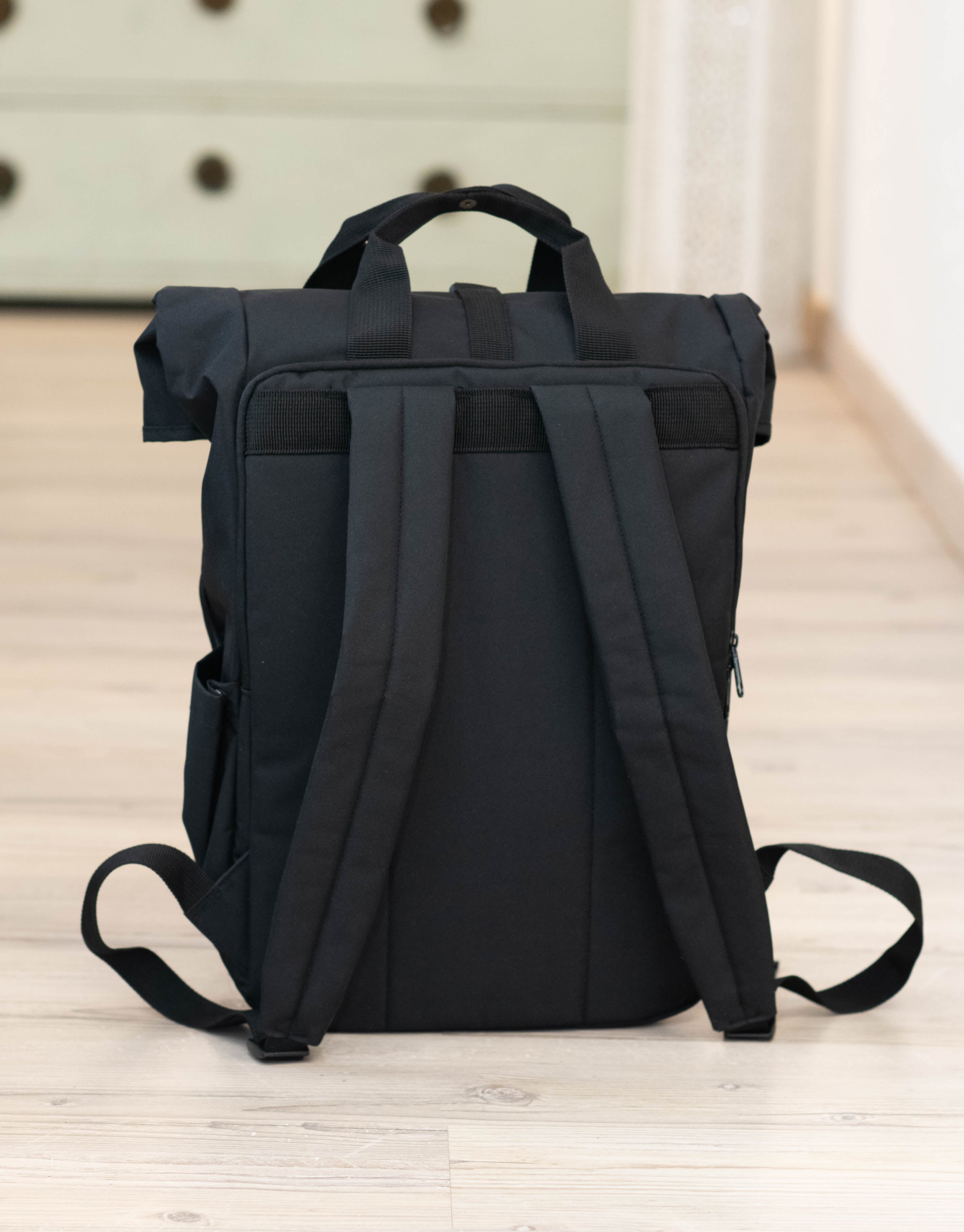 Rucksack groß Black „Bee happy”-RollinArt